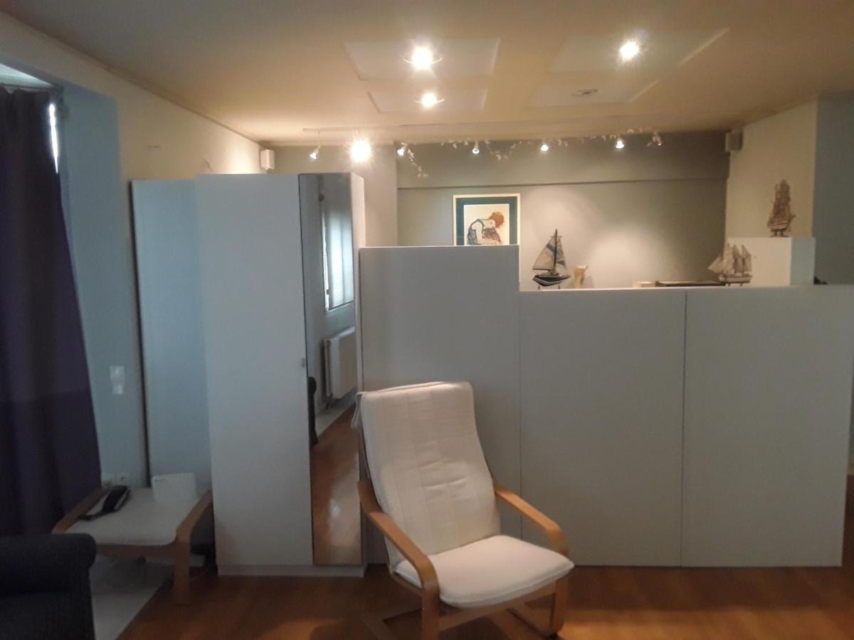 Deluxe Apartment Best Point Athena Bagian luar foto
