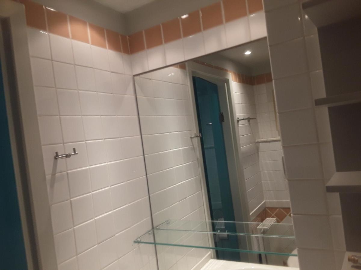 Deluxe Apartment Best Point Athena Bagian luar foto